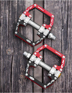 Road Bike Pedals Aluminum Alloy Anti-slip Bicycle Pedals Hollow-Carved Design Pedals Bicycle Accessories Mountain Bike Pedals Flat Bicycle Pedals Platform Cycling Sealed Bearing Aluminum Pedals For Mountain Bike